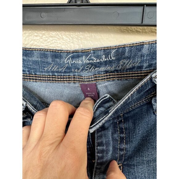 Gloria Vanderbilt Women's All Around Slimming Jeans size 4 straight leg - Picture 3 of 8